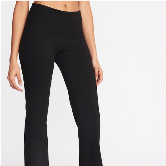 old navy slim bootcut yoga pants